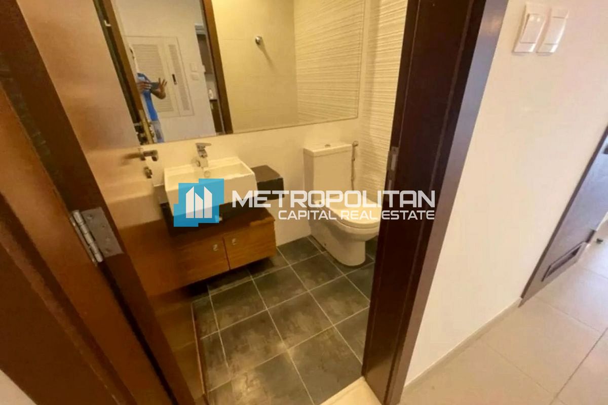 Mangrove View | High Floor 1BR | Community Pool photo-3