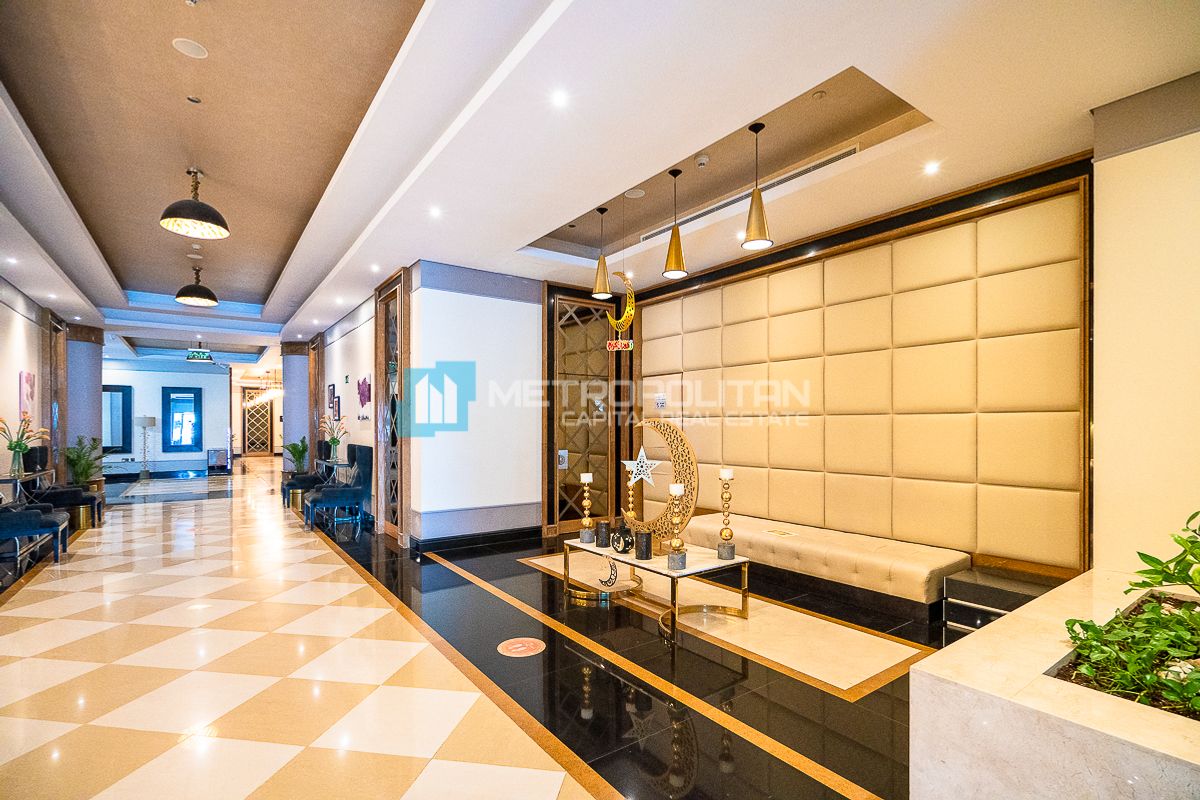 Canal View | Vacant 1BR+Balcony | Pool And Gym photo-9