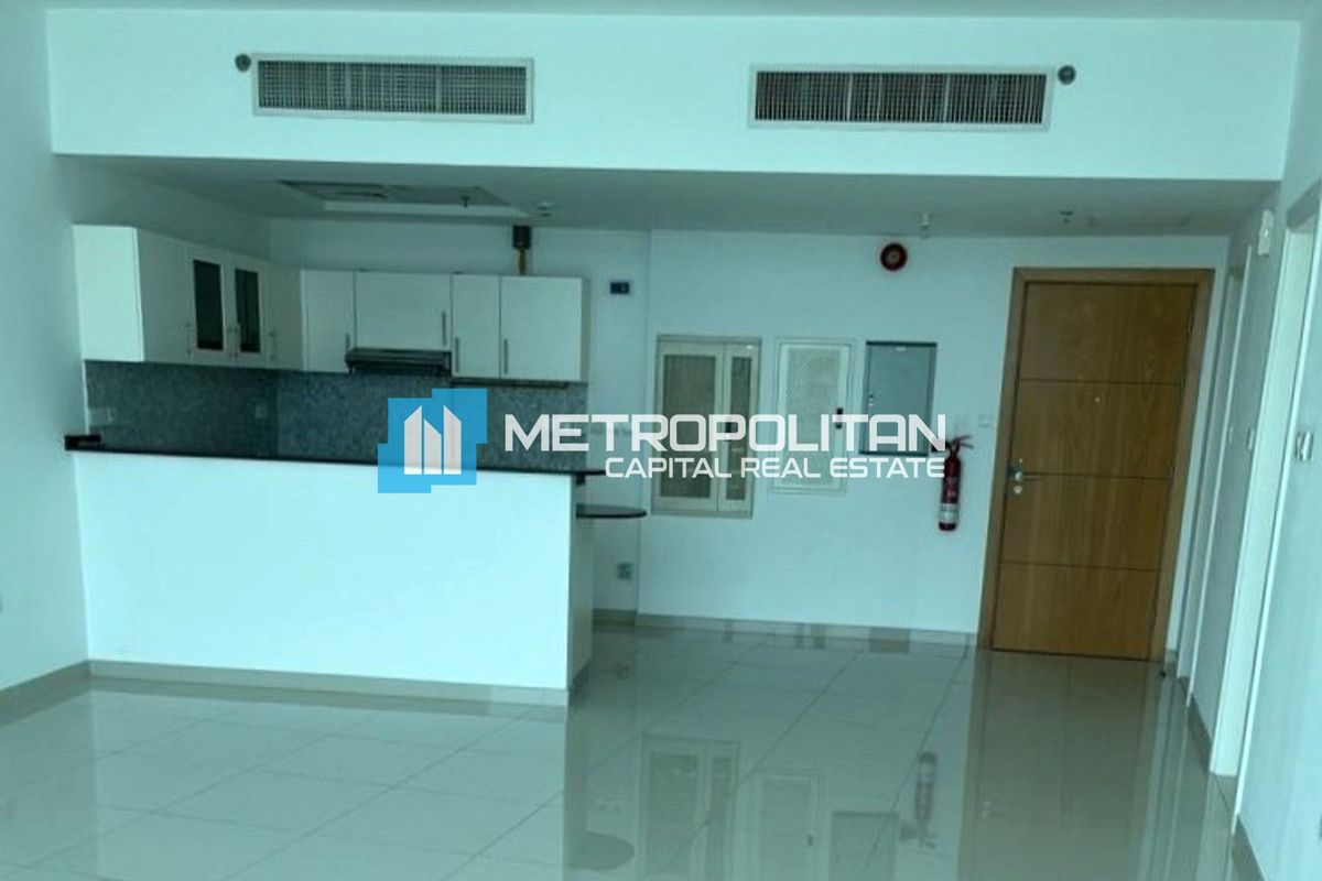 Canal View | Vacant 1BR+Balcony | Pool And Gym photo-12