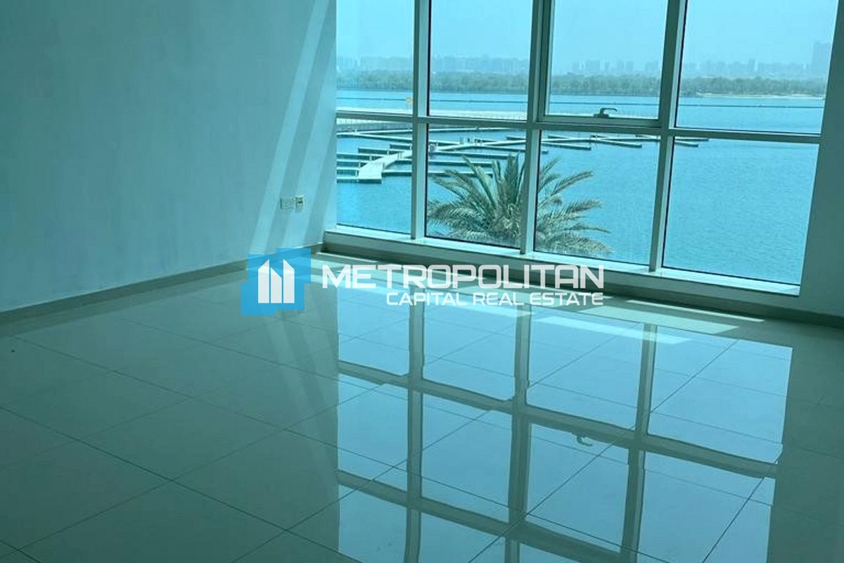 Canal View | Vacant 1BR+Balcony | Pool And Gym photo-14