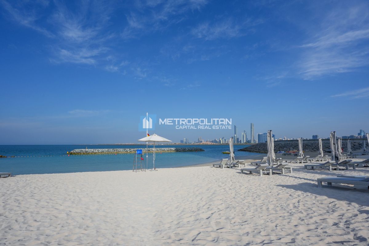 Resale|Furnished 2BR w/ Sea View|Beachfront Living photo-16