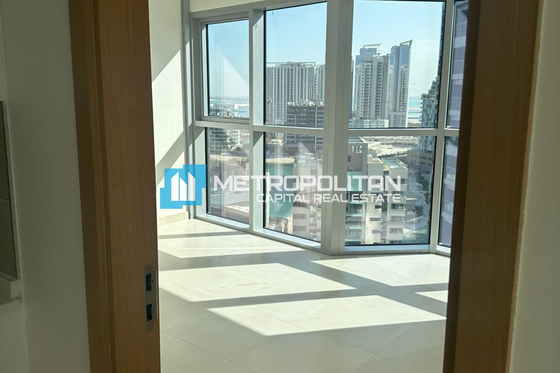 Image - Radiant Square, Al Reem Island, Abu Dhabi | Project - Apartment