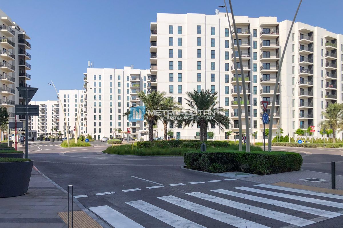 High Floor | Canal and Pool View | Ready To Move photo-3