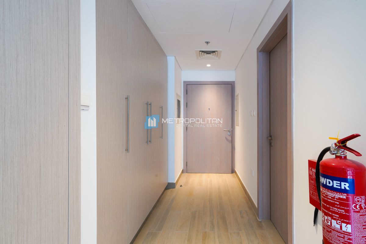 High Floor | Canal and Pool View | Ready To Move photo-7