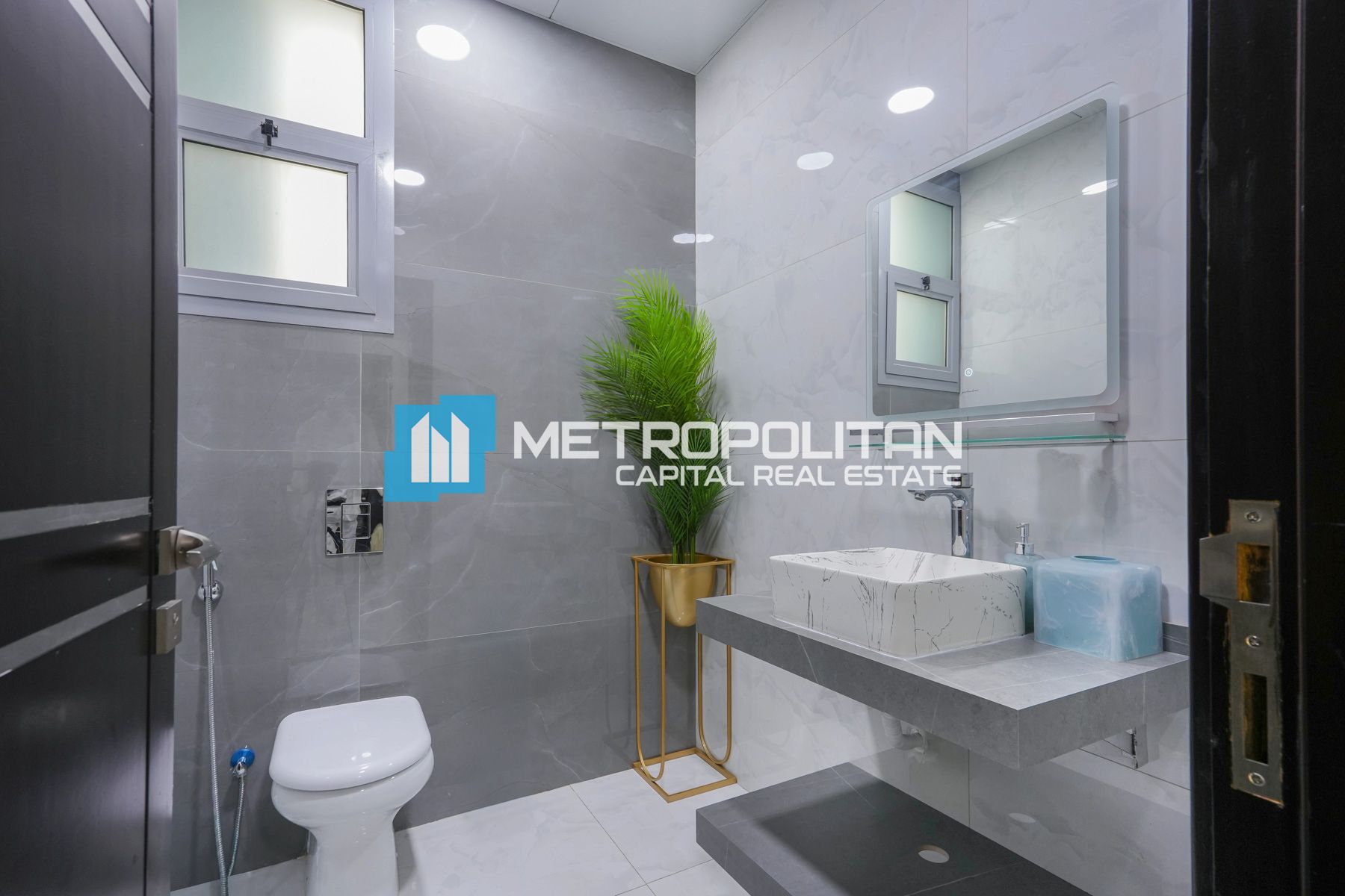 Single Row | Huge Plot | 2 Majlis |Outside Kitchen photo-15