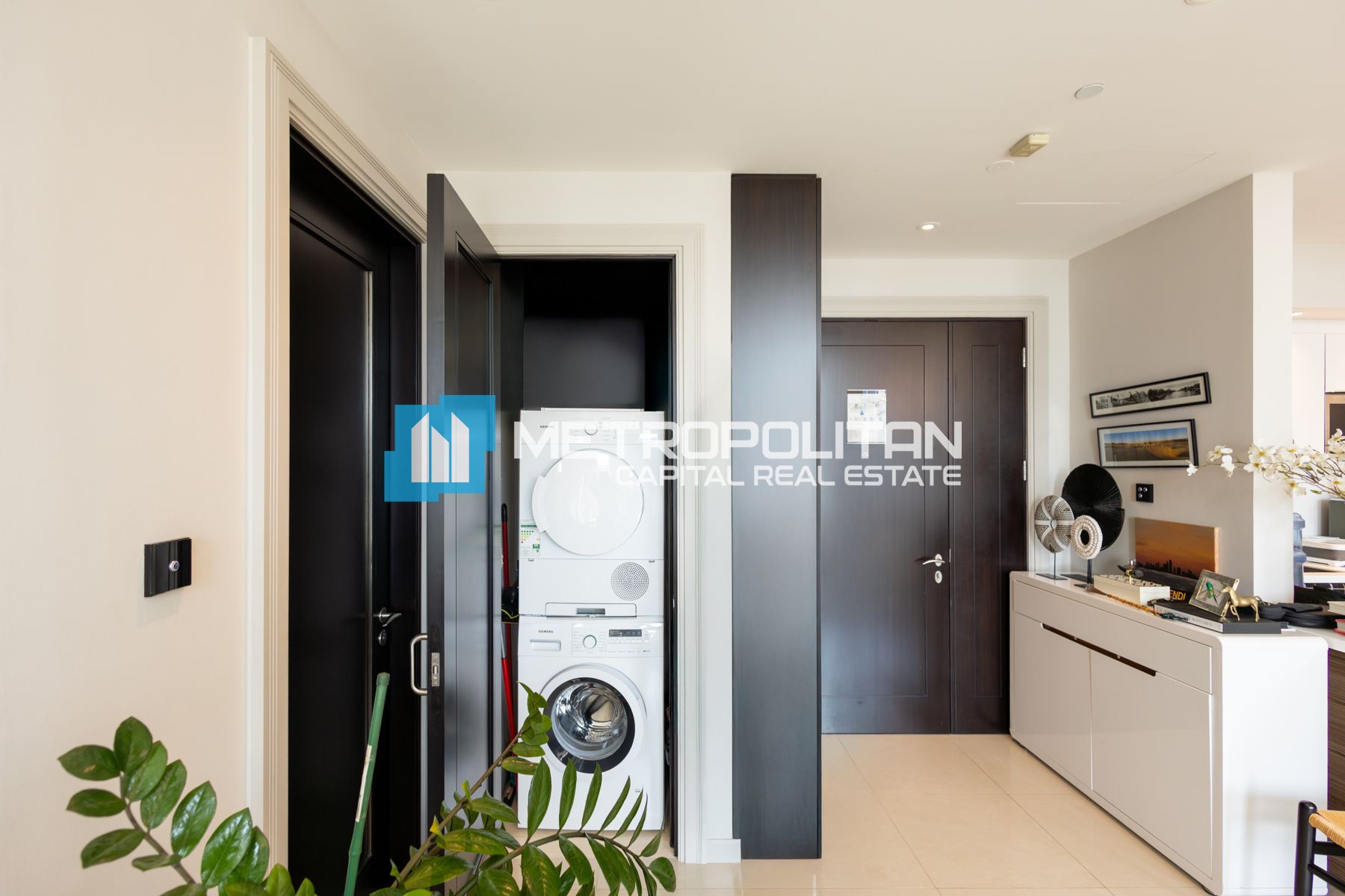 Full Sea View | High-End Finishes | Modern Living photo-2