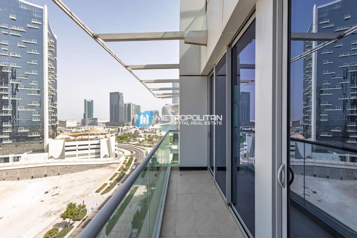 Unfurnished | 3BR+M w/ Balcony | Close To Amenities photo-19