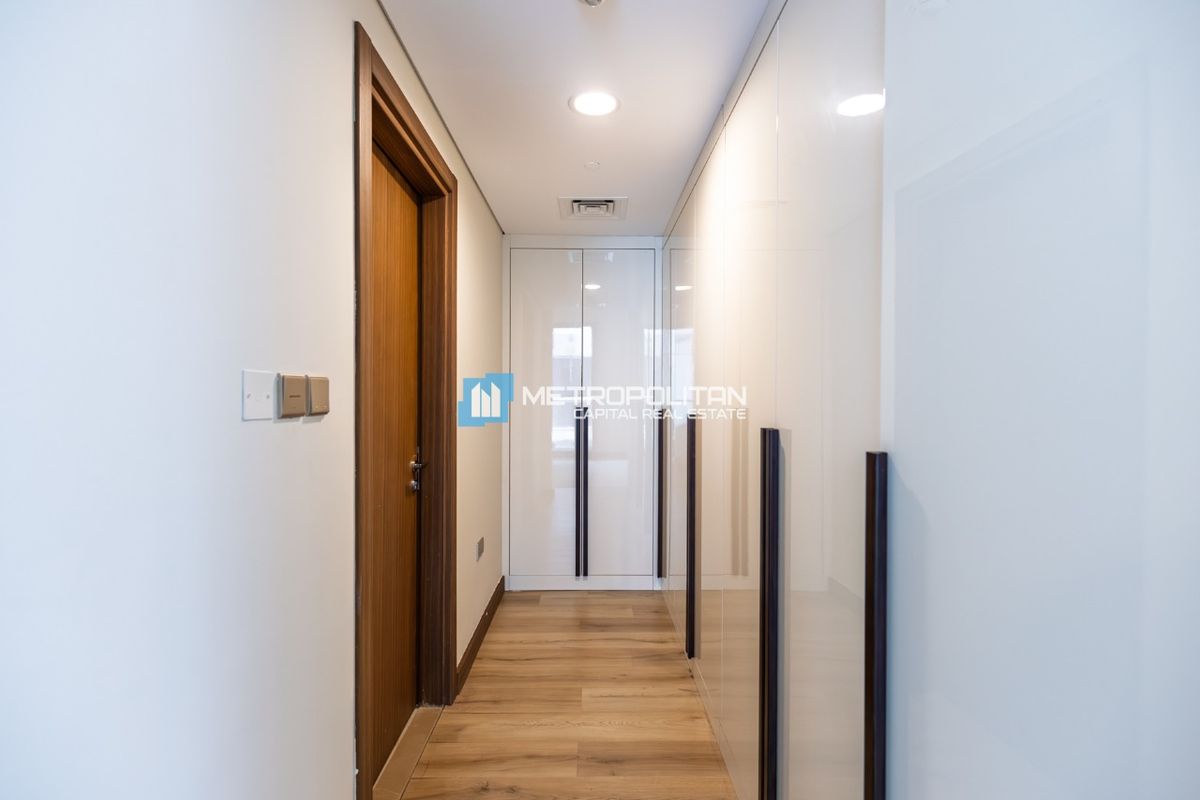 High Floor | Unfurnished | Resale 3BR+M w/ Balcony photo-7