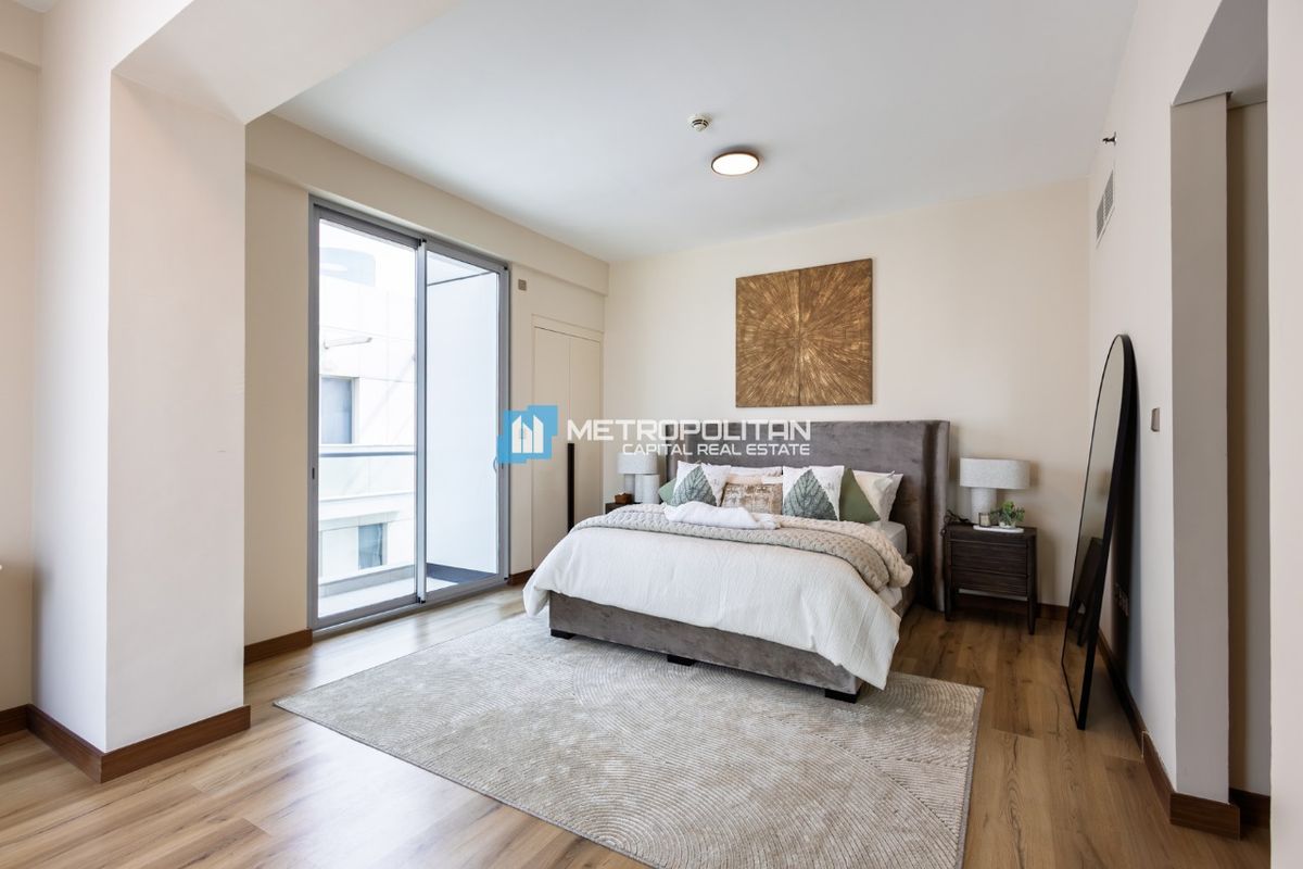 High Floor | Unfurnished | Resale 3BR+M w/ Balcony photo-12