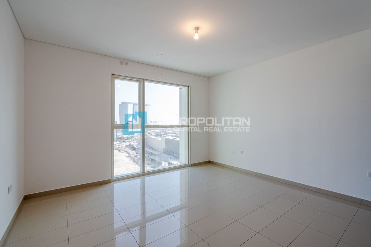 Corner 1 Bedroom|Closed Kitchen|Unique Layout photo-12