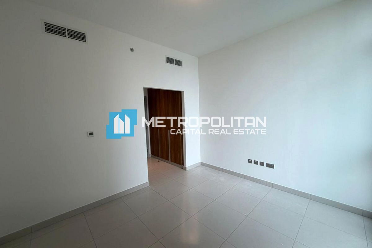 Full Canal View | High Floor 2BR | Modern Layout photo-10