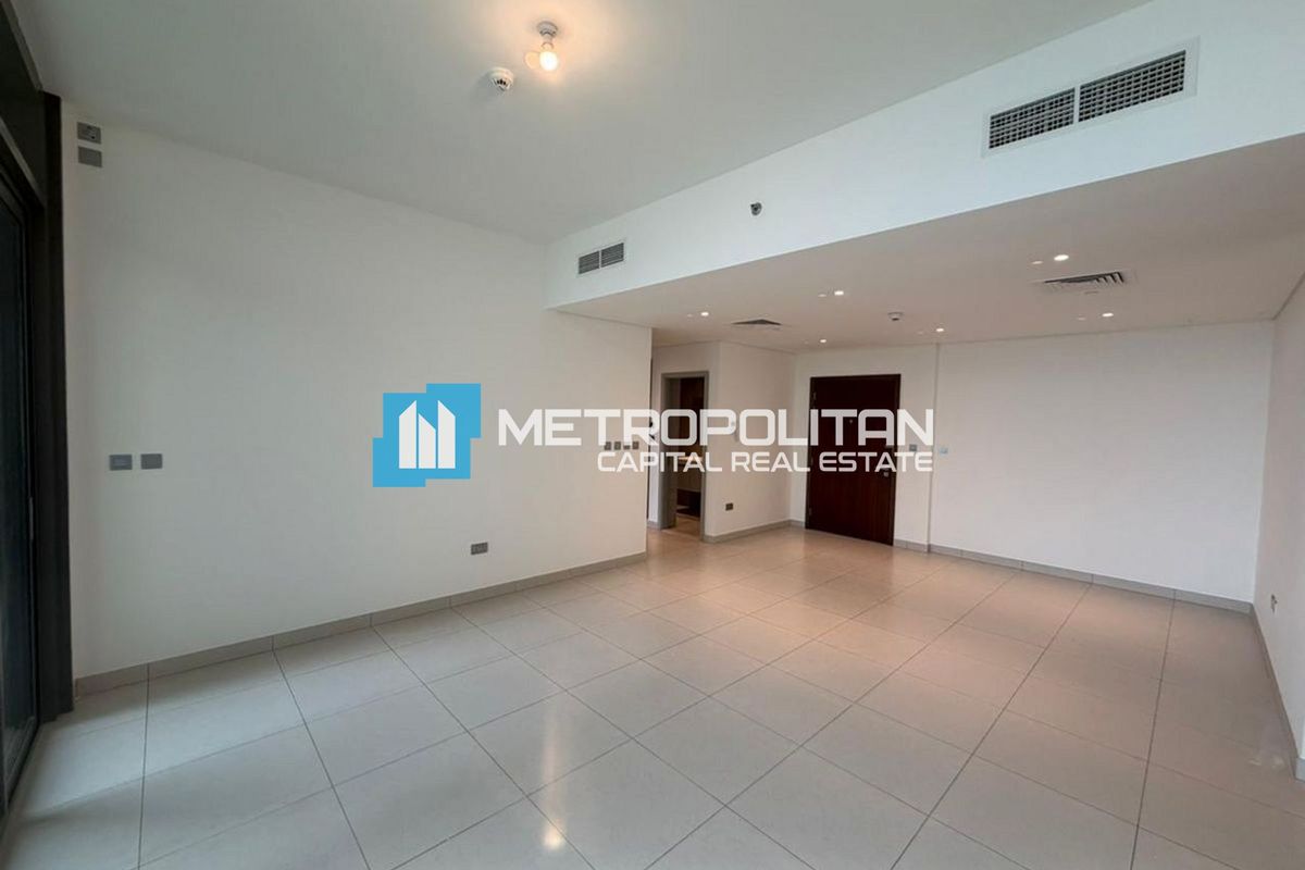 Full Canal View | High Floor 2BR | Modern Layout photo-3