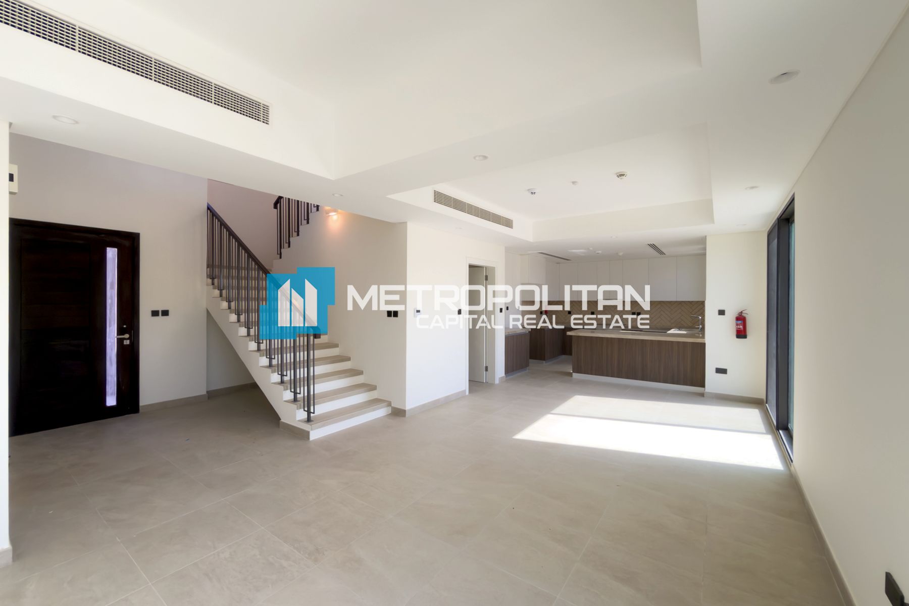 Single Row | Corner Unit | 4 BR with Big PLOT photo-9