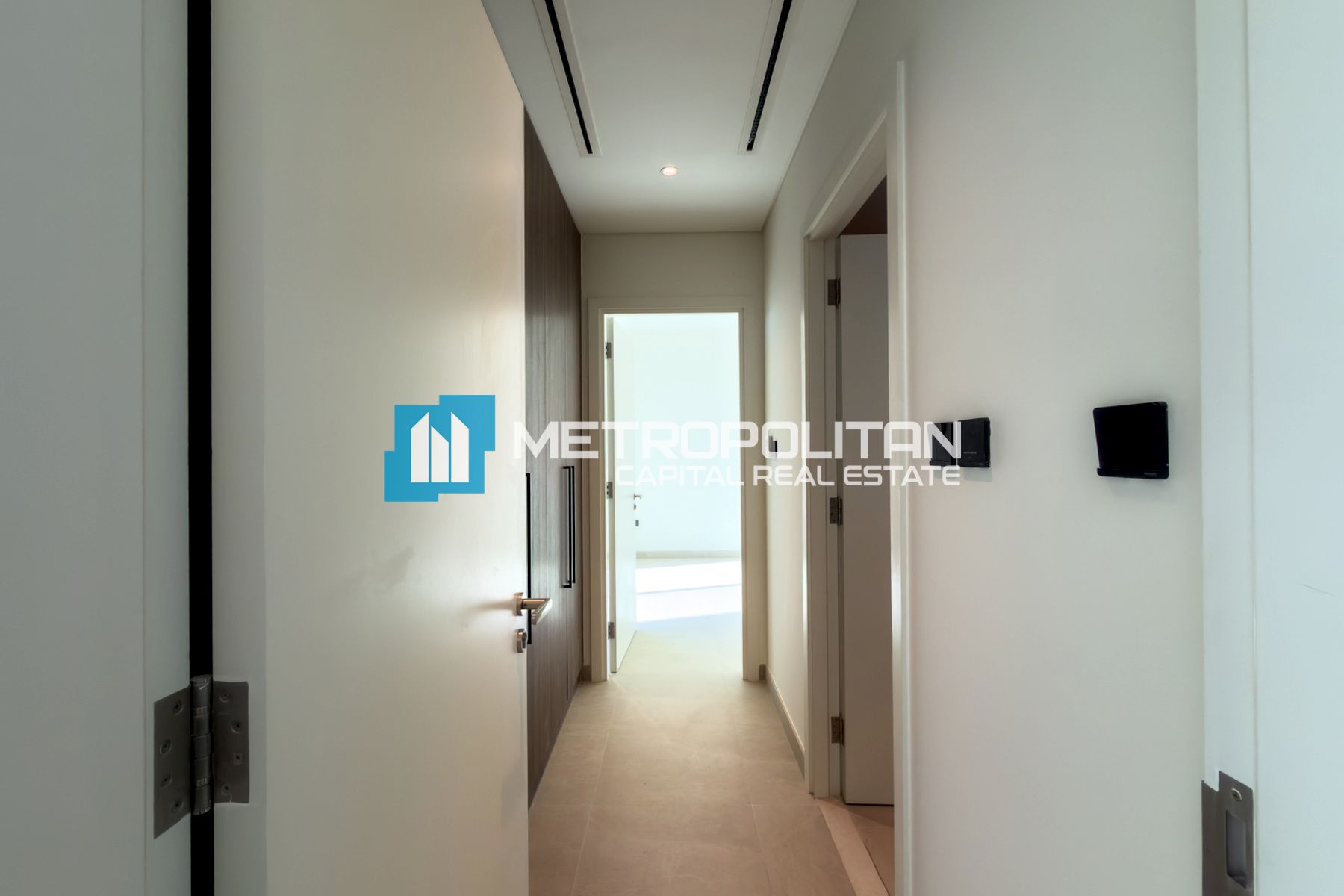 Single Row | Corner Unit | 4 BR with Big PLOT photo-14