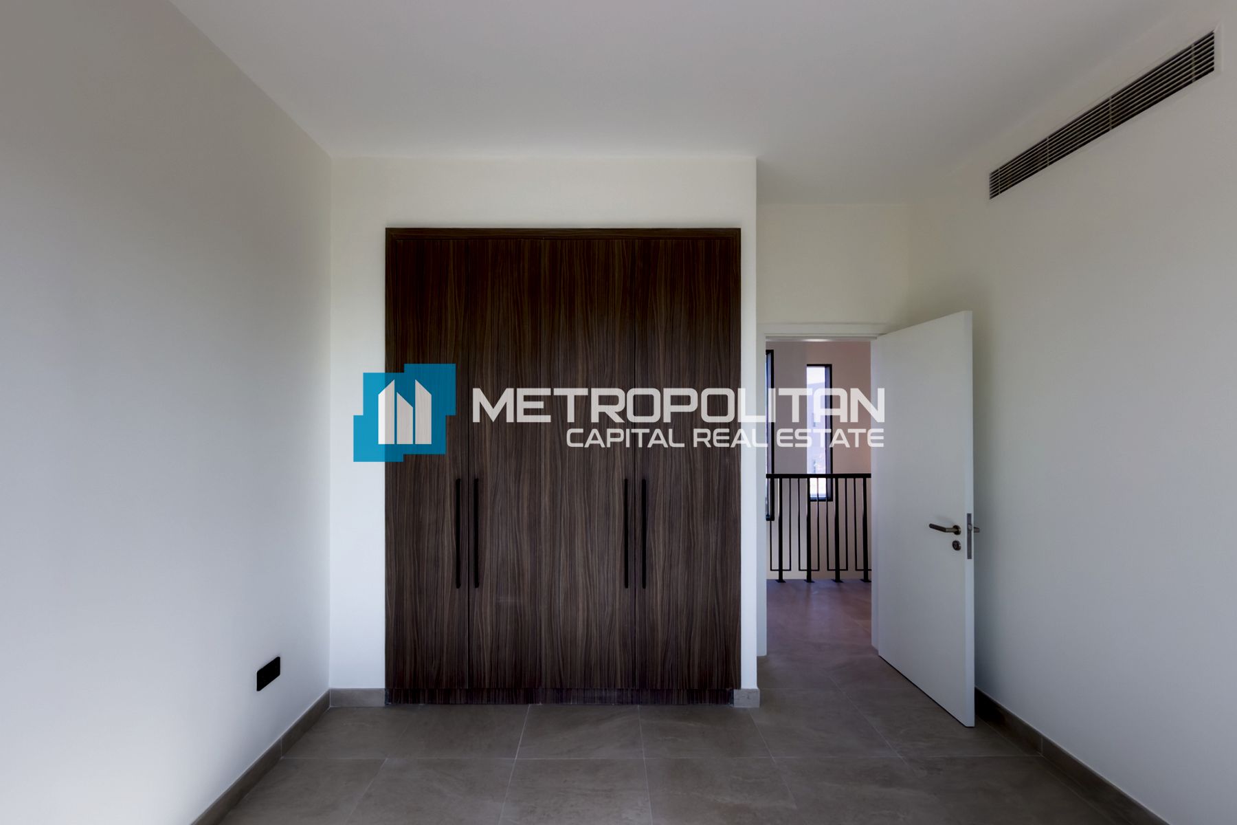 Single Row | Corner Unit | 4 BR with Big PLOT photo-16