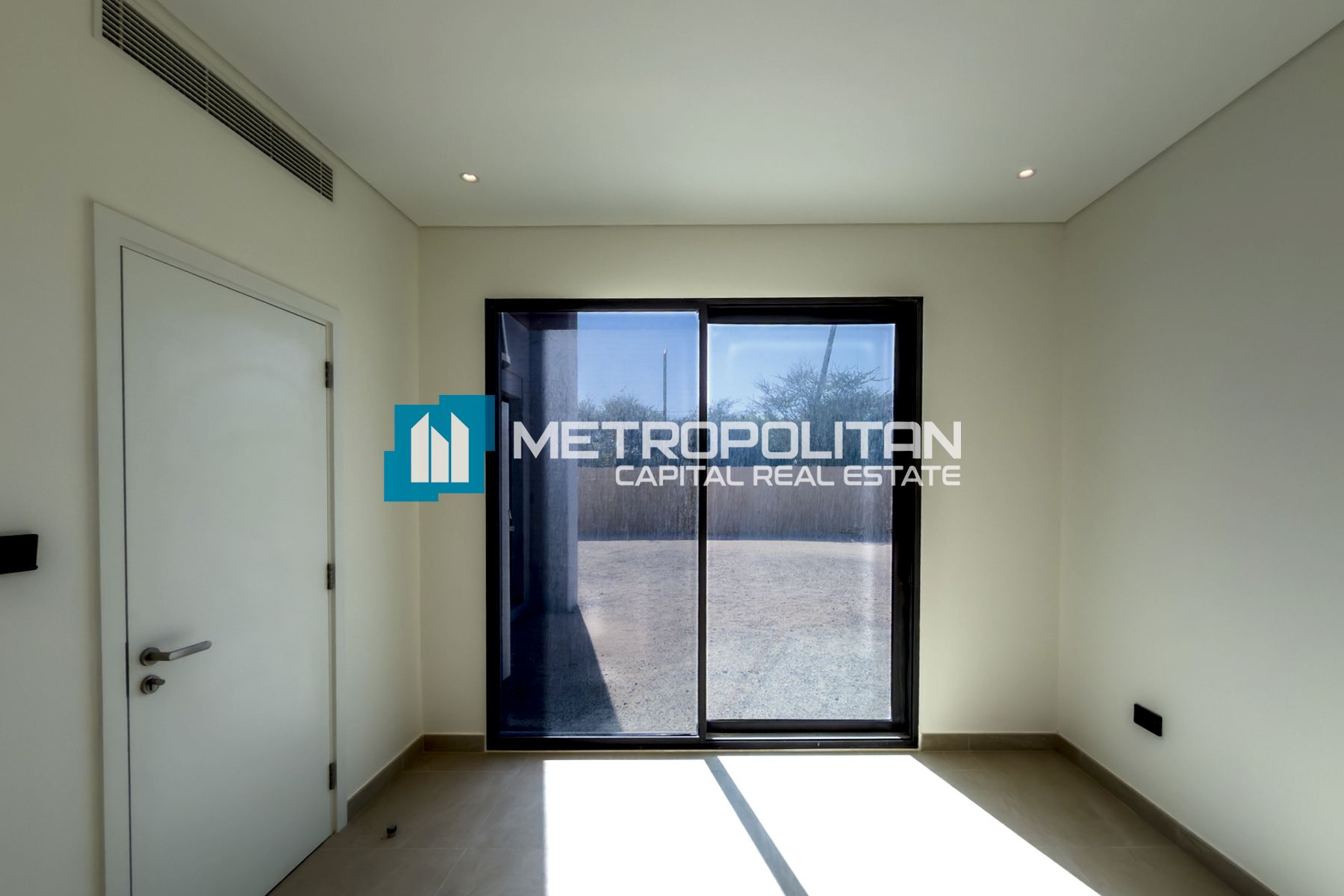 Single Row | Corner Unit | 4 BR with Big PLOT photo-17