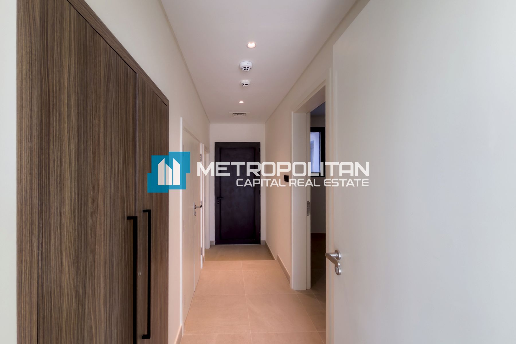 Single Row | Corner Unit | 4 BR with Big PLOT photo-20