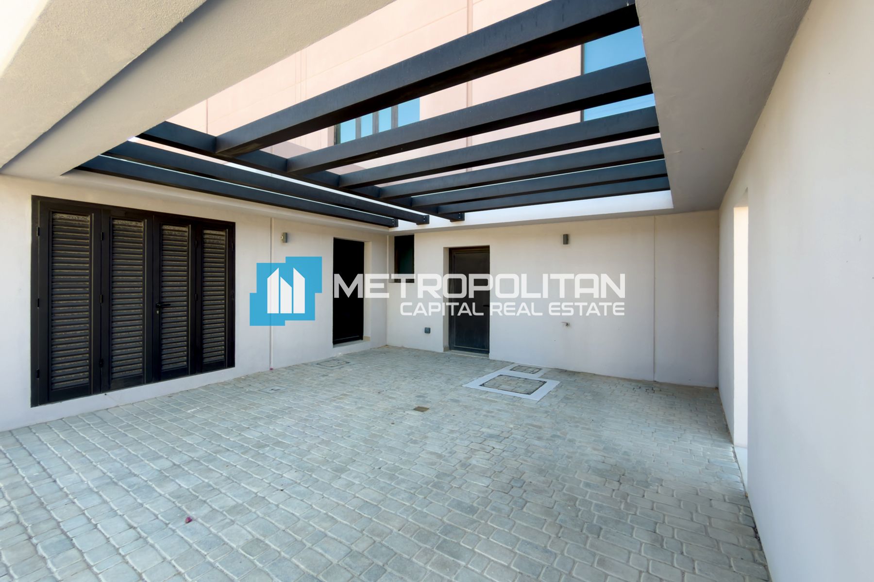 Single Row | Corner Unit | 4 BR with Big PLOT photo-30