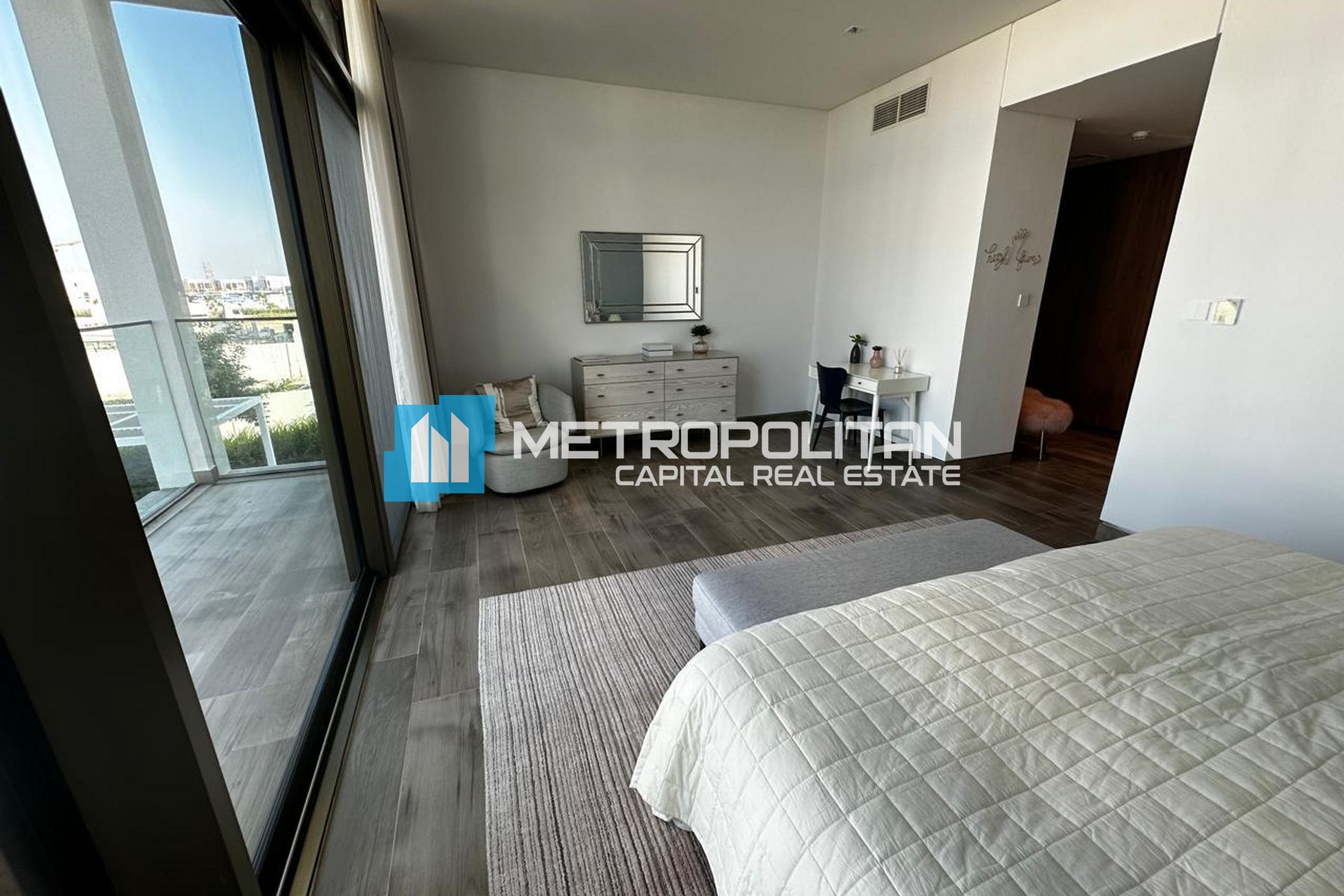 Corner Unit | Ready To Move 5BR+M | Type V5 Select photo-12