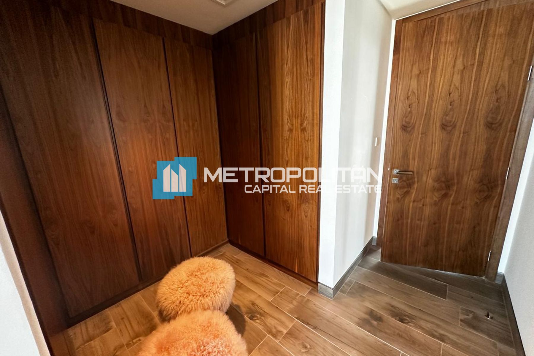 Corner Unit | Ready To Move 5BR+M | Type V5 Select photo-16