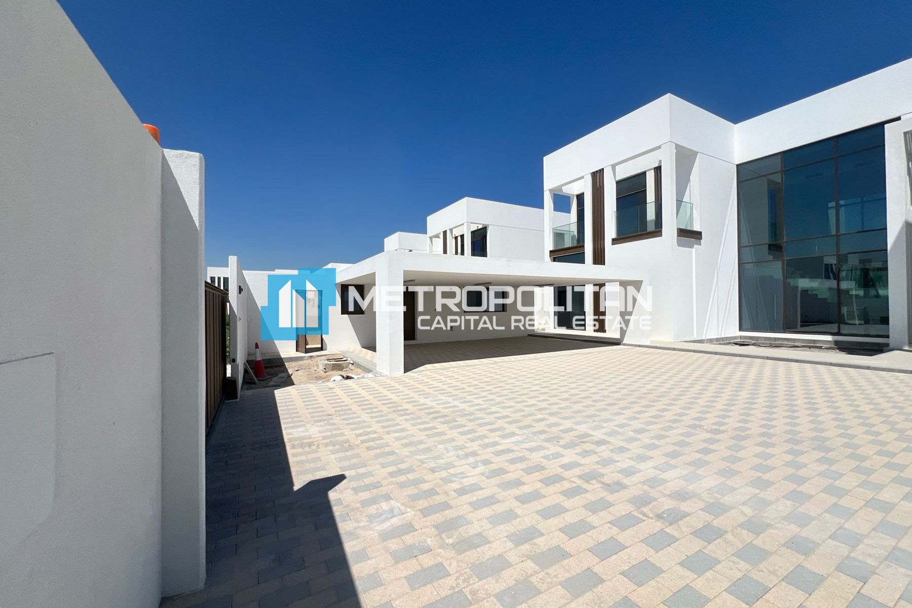 Corner Unit | Ready To Move 5BR+M | Type V5 Select photo-25