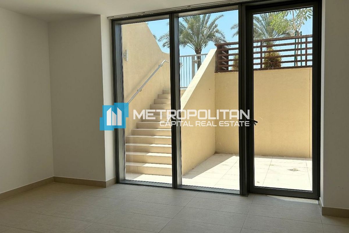 Sea View | Waterfront Community | Beach Access photo-8