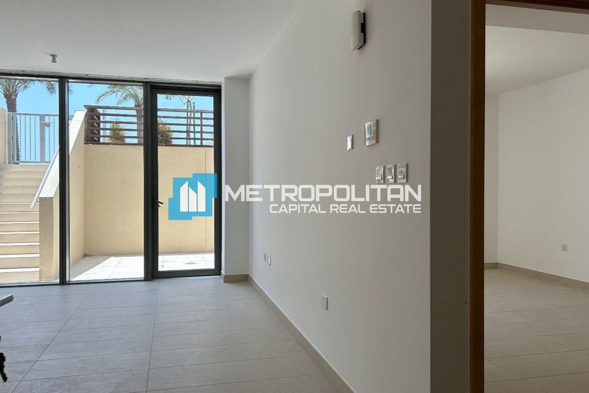 Sea View | Waterfront Community | Beach Access photo-10