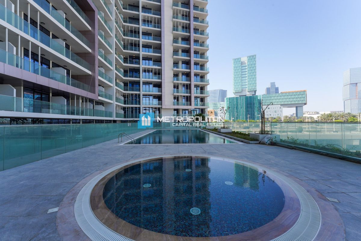 Furnished Unit | Pool View | 1 Bedroom Junior