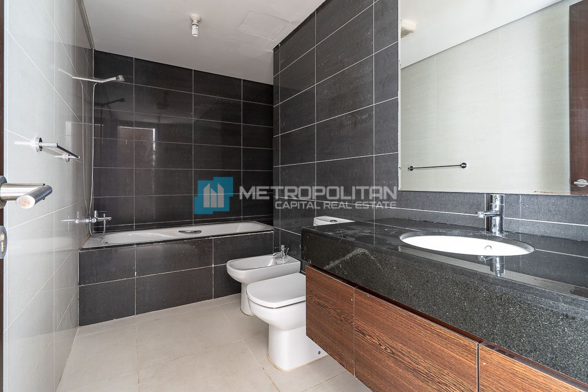 High Floor 2BR Unit | Marina View | Biggest Layout photo-2