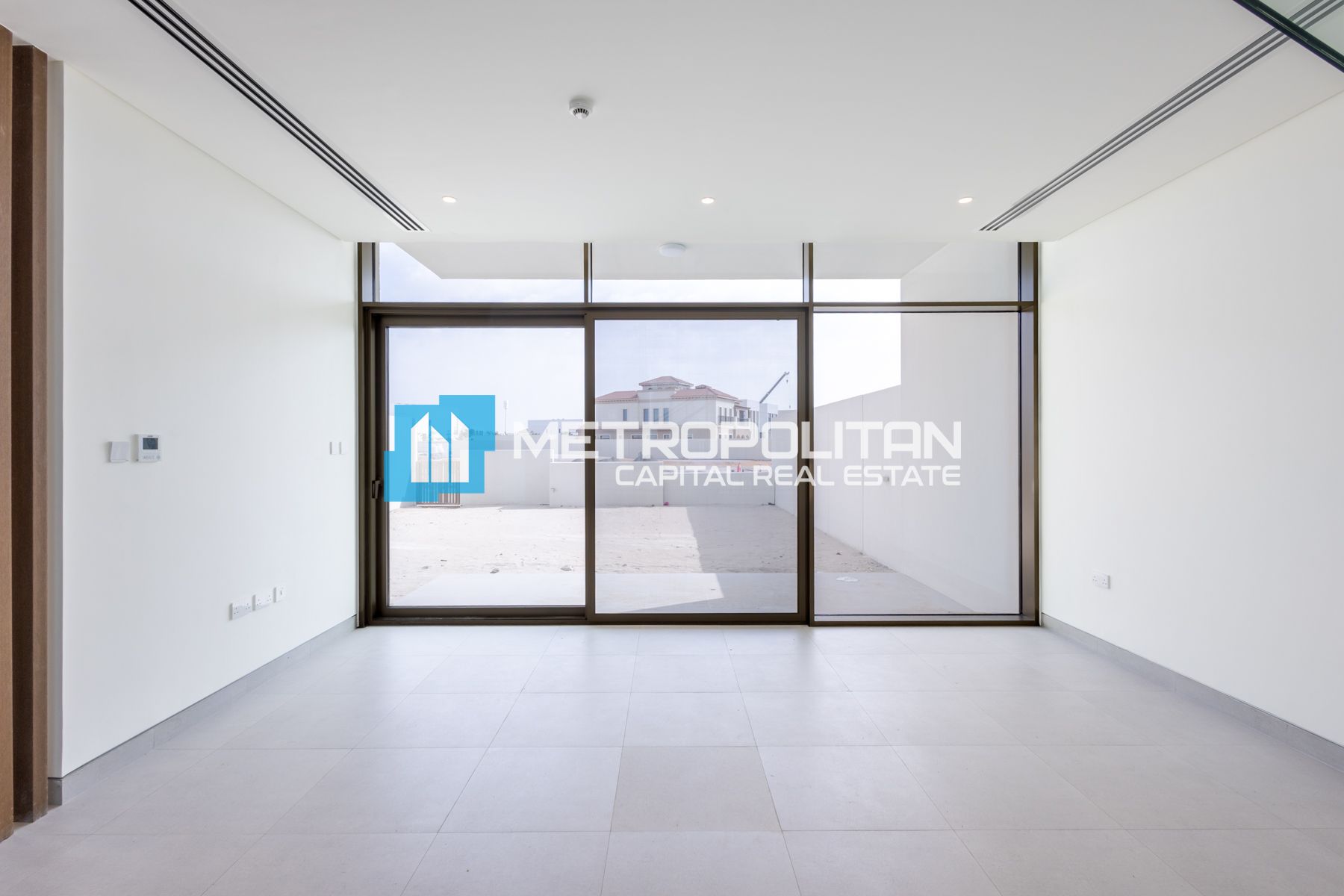 3-комнатный таунхаус на продажу в Al Jubail Island – MCS-42664 photo-1