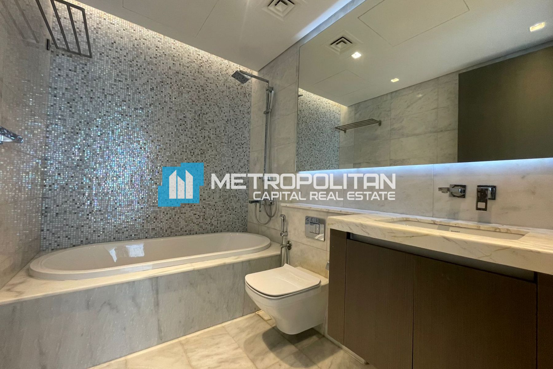 Lake & Golf View| Single Row Corner | Maid Room photo-6