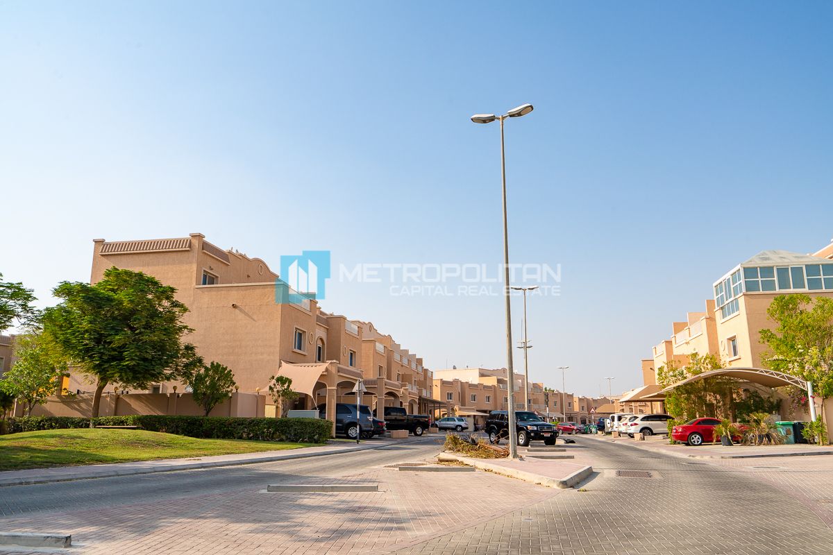 4BR Townhouse for Sale in Al Reef – MCS-43554