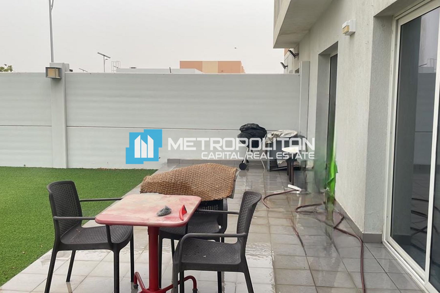 3BR with Balcony| Next to Corner| Well Maintained photo-4