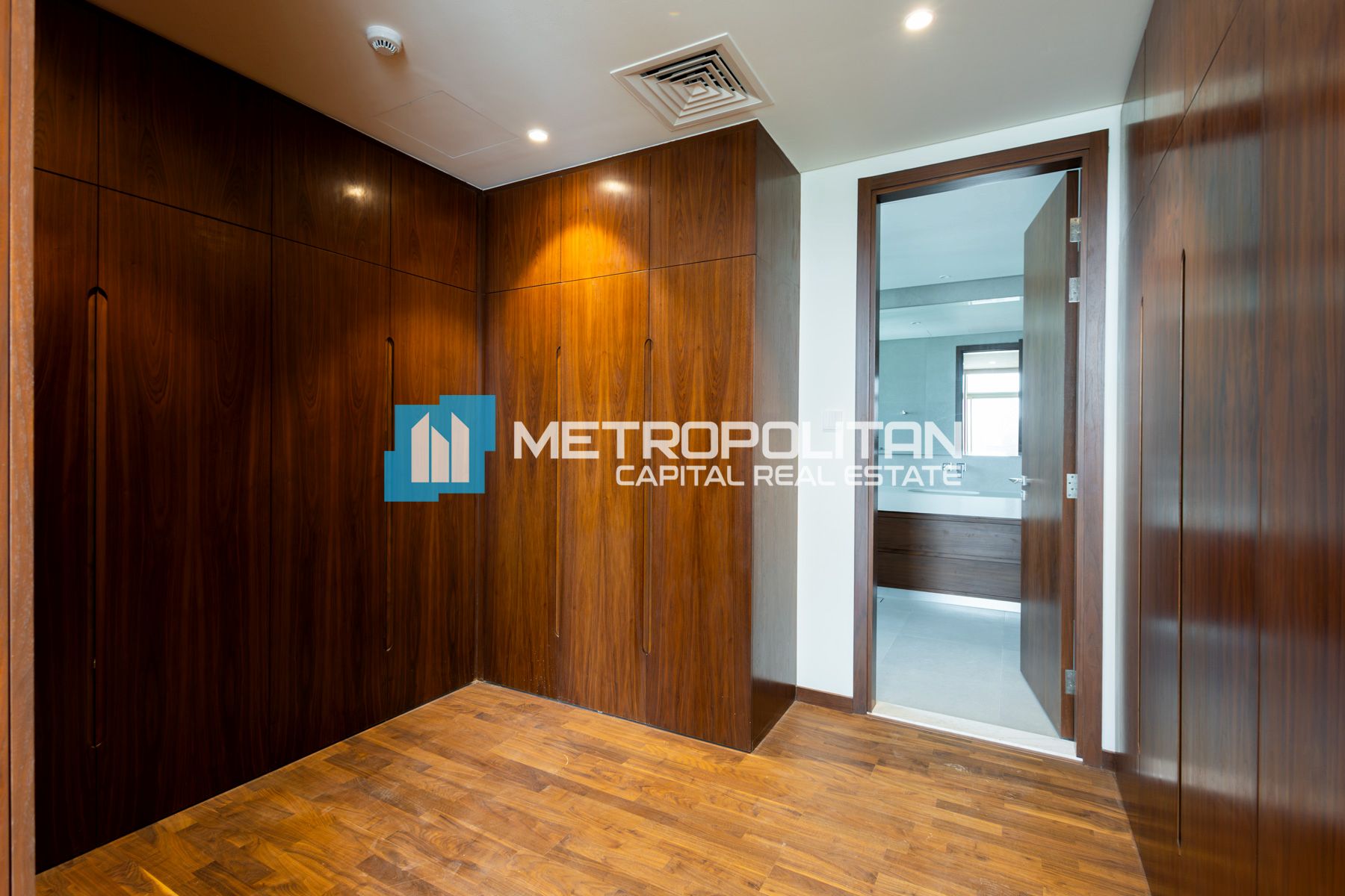 6BR Villa for Sale in Al Jubail Island – MCS-43871 photo-14