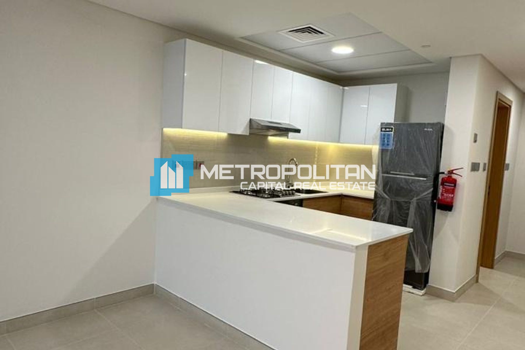 High Floor I Spacious Layout I 2BR w/ Balcony photo-2