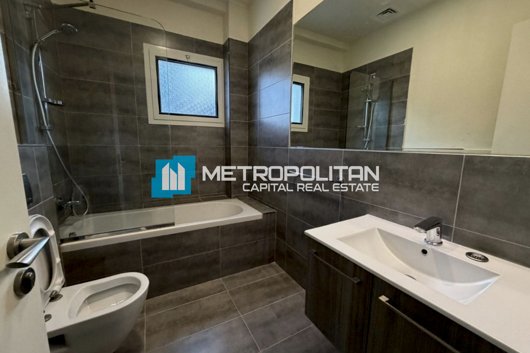 Image - Leonardo Residences, Masdar City, Abu Dhabi | Project - Apartment