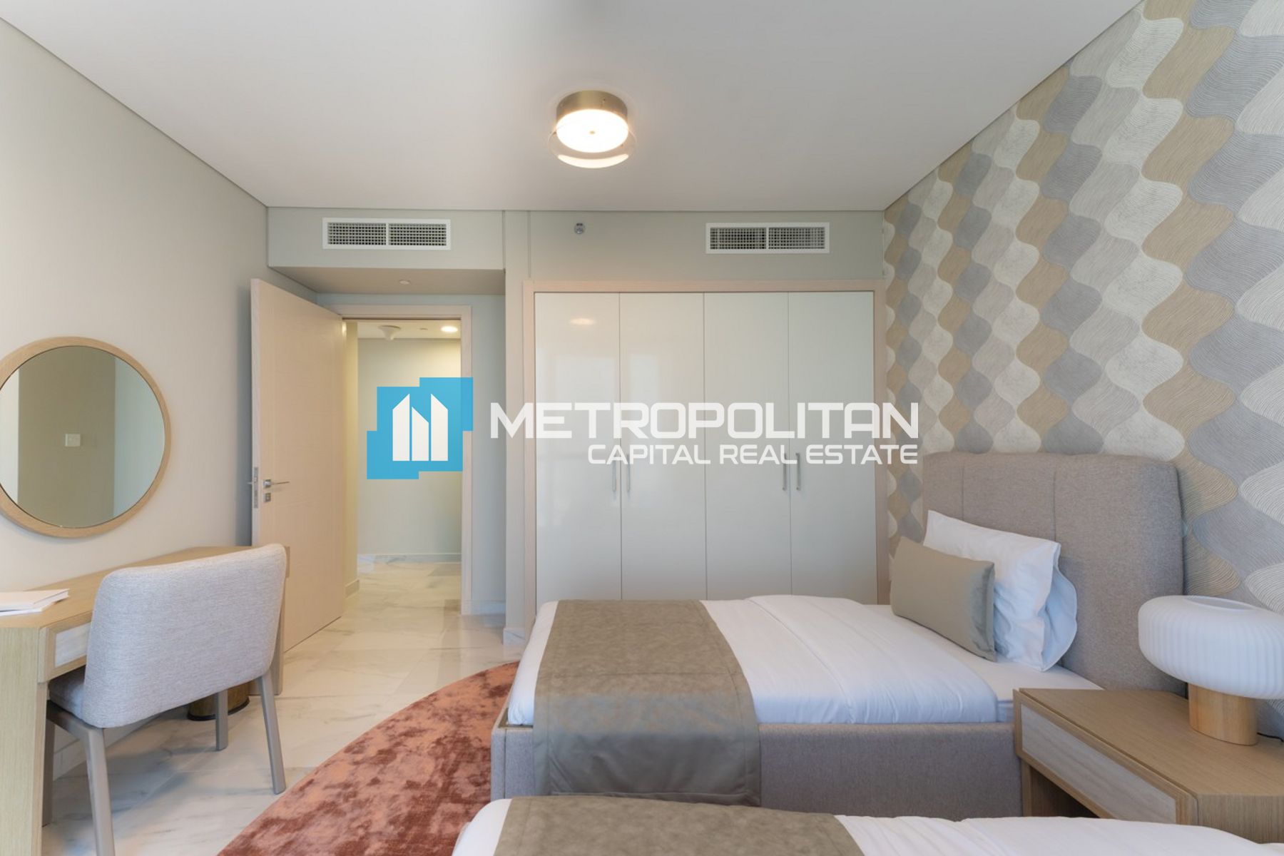 Fully Furnished | 3BR with Storage | Corner Unit photo-8