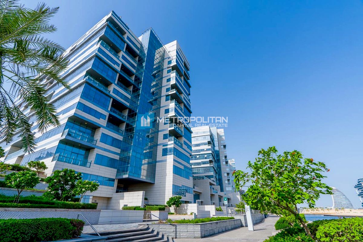 شقة 3 غرف نوم للبيع في شاطئ الراحة – MCS-44310 photo-0