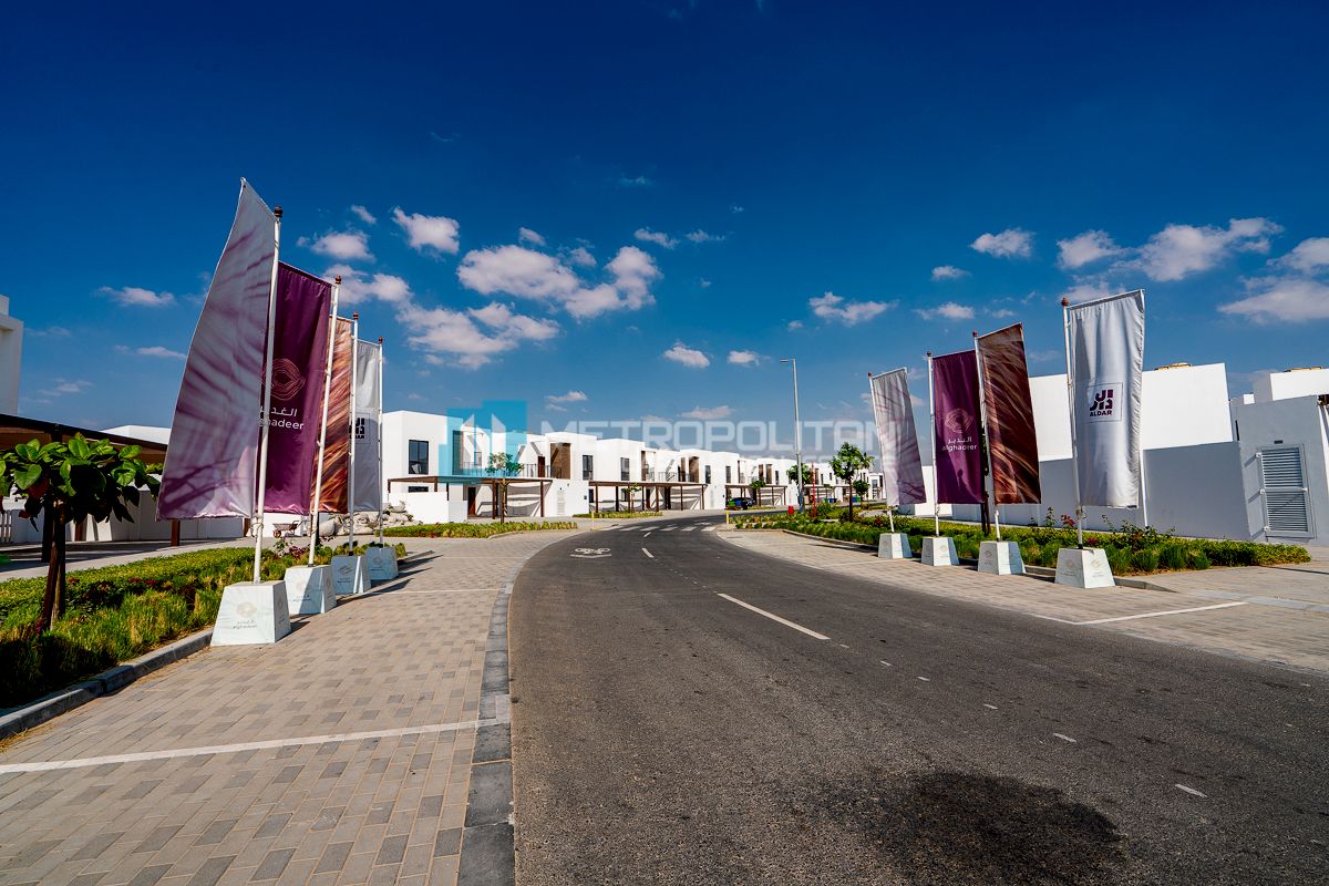 Image - Al Ghadeer 2, Al Ghadeer, Abu Dhabi | Project - Townhouse