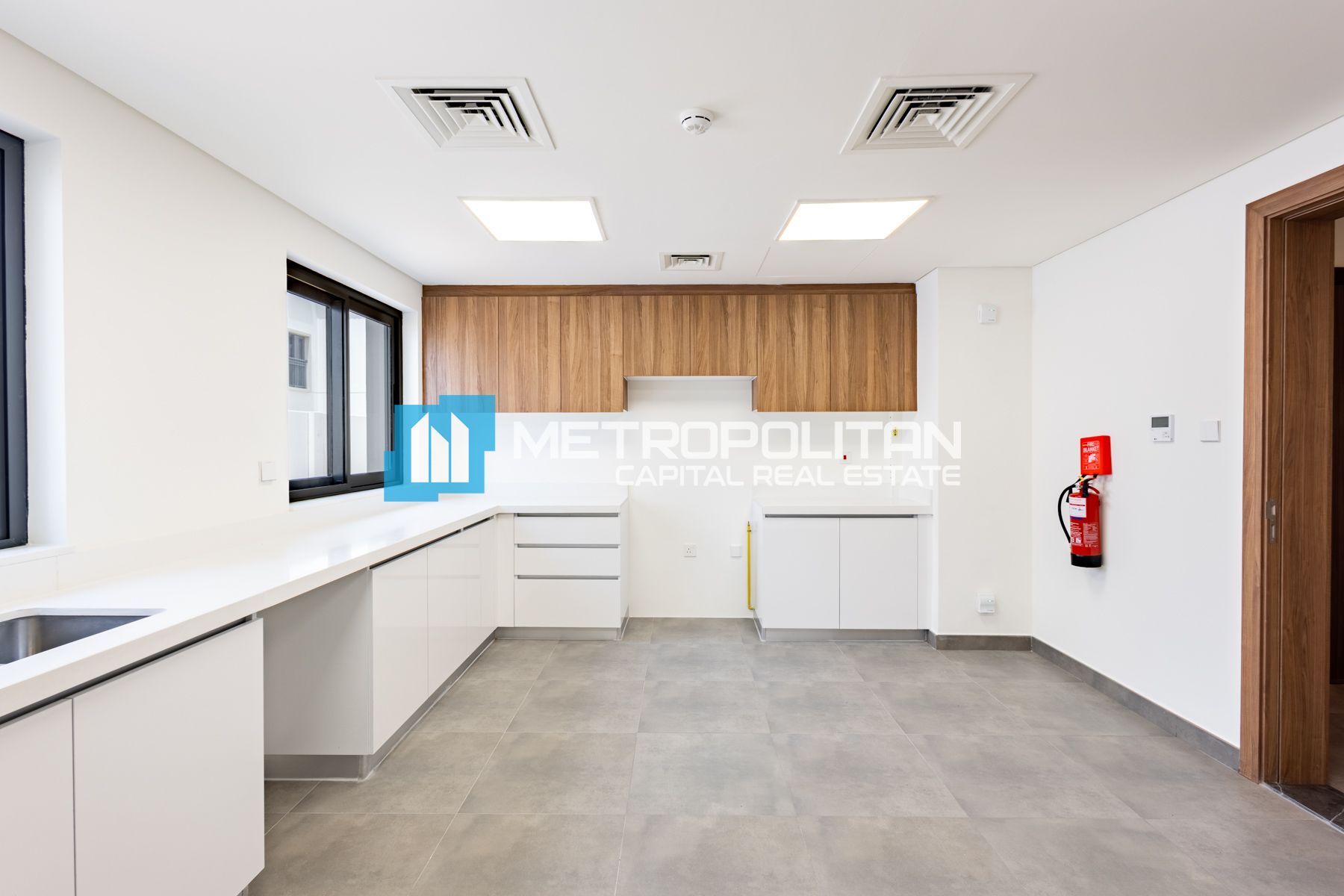 Large Plot11,200sqft | Corner Unit | Ready To Move photo-16