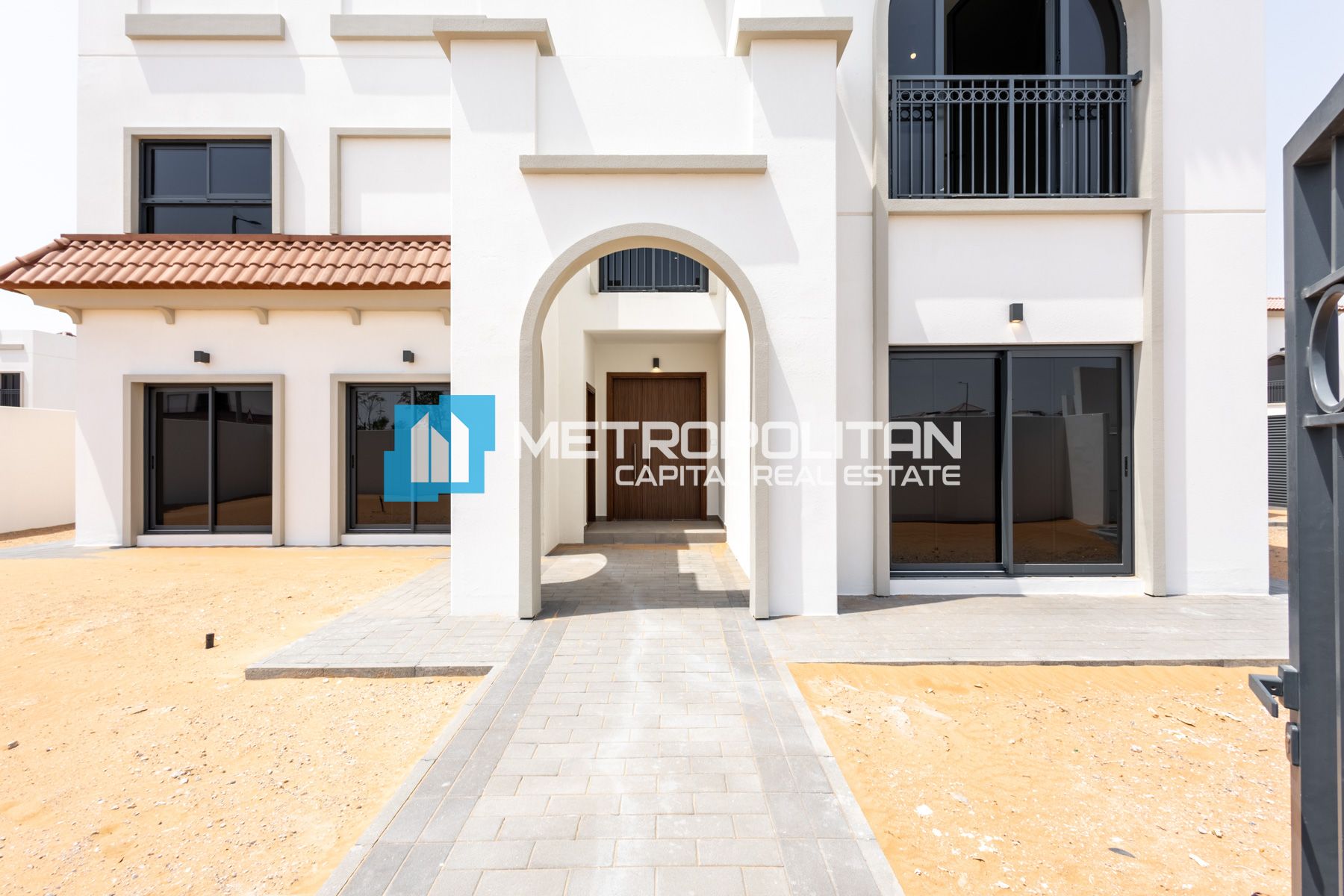 Large Plot11,200sqft | Corner Unit | Ready To Move photo-2