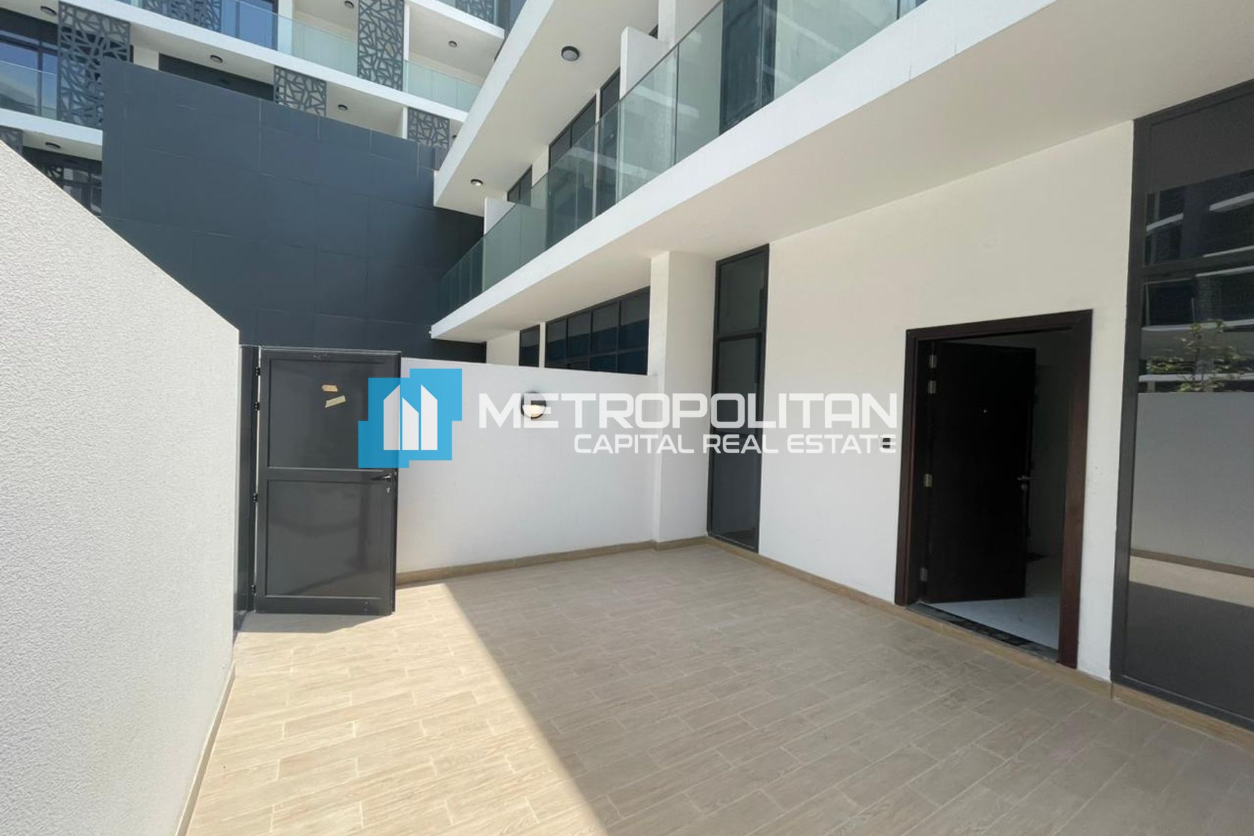 Image - The Gate, Masdar City, Abu Dhabi | Project - Townhouse