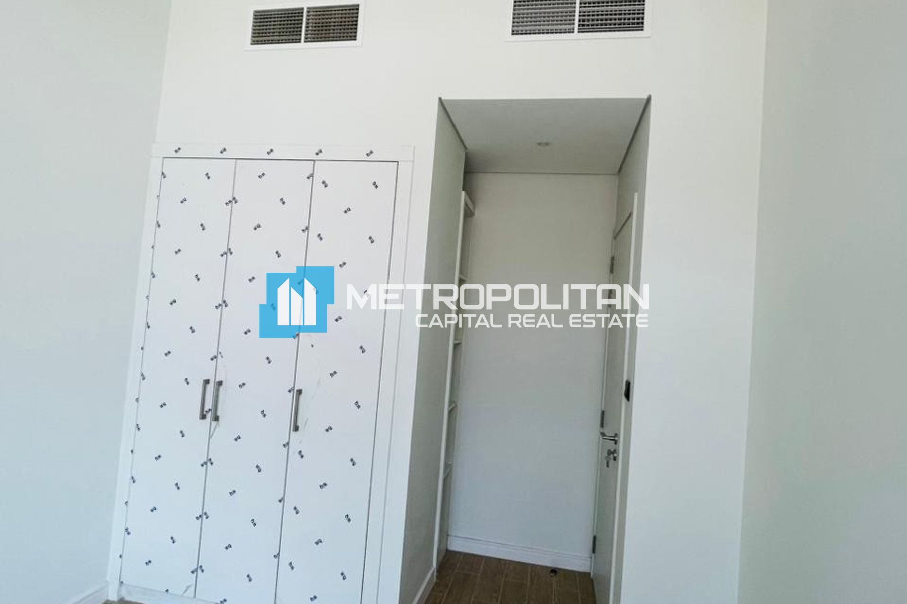 Image - The Gate, Masdar City, Abu Dhabi | Project - Townhouse
