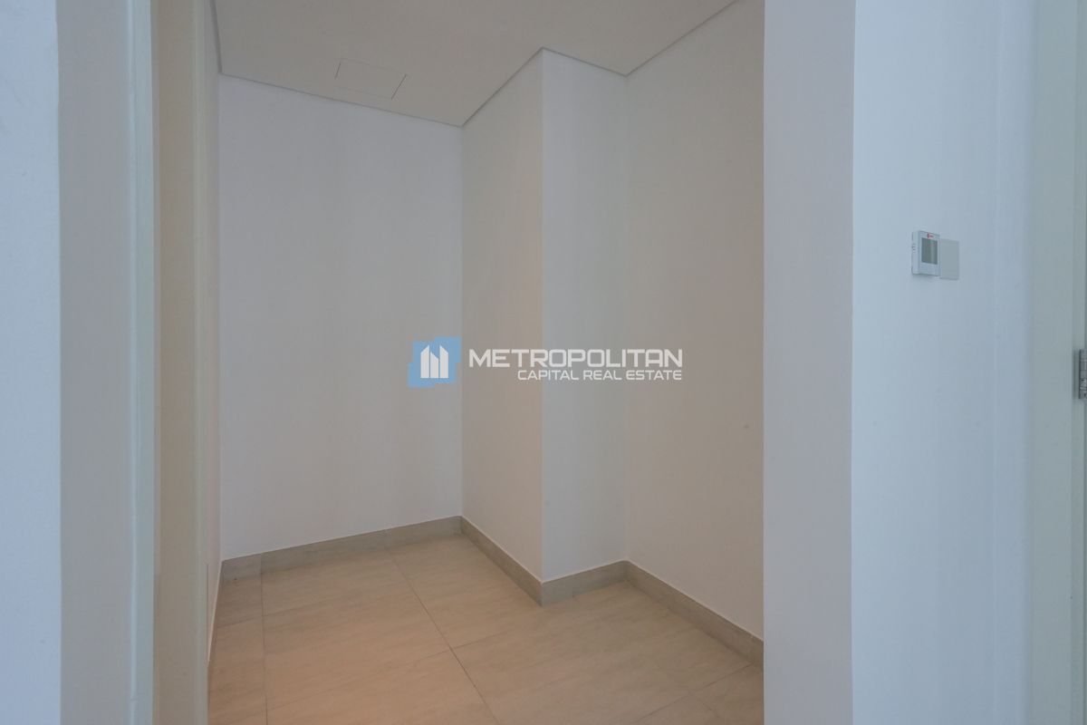 Partial See View | Corner 2BR | 2 Balconies photo-15