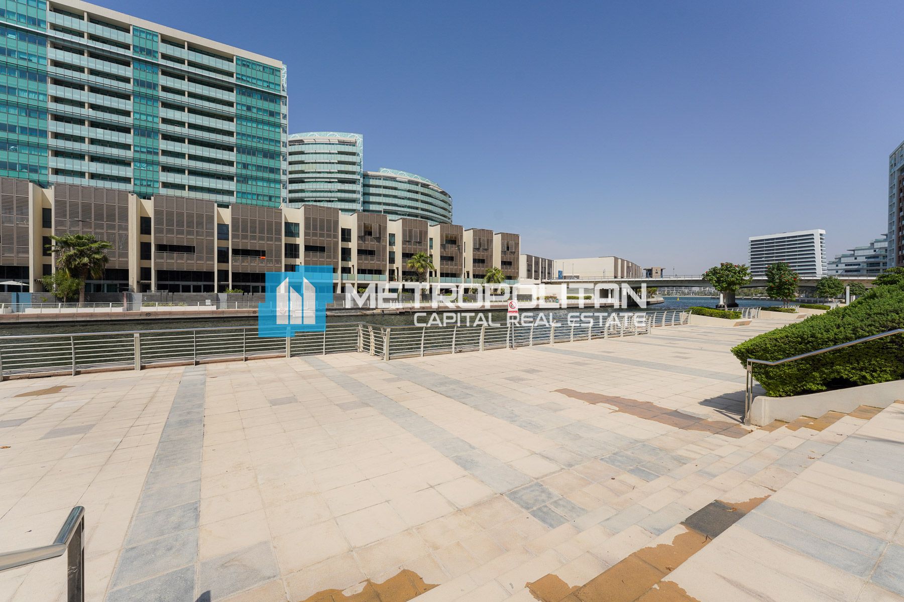 4-комнатный таунхаус на продажу в Al Raha Beach – MCS-47229 photo-1