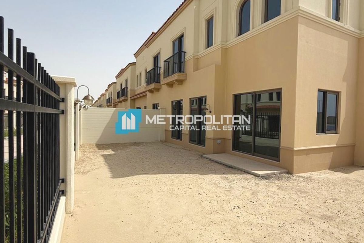 Image - Bloom Living, Khalifa City, Abu Dhabi | Project - Townhouse