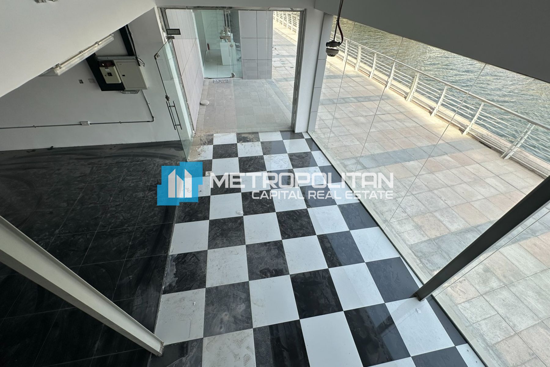 Vacant Shop | Fully Fitted | Waterfront Location photo-5