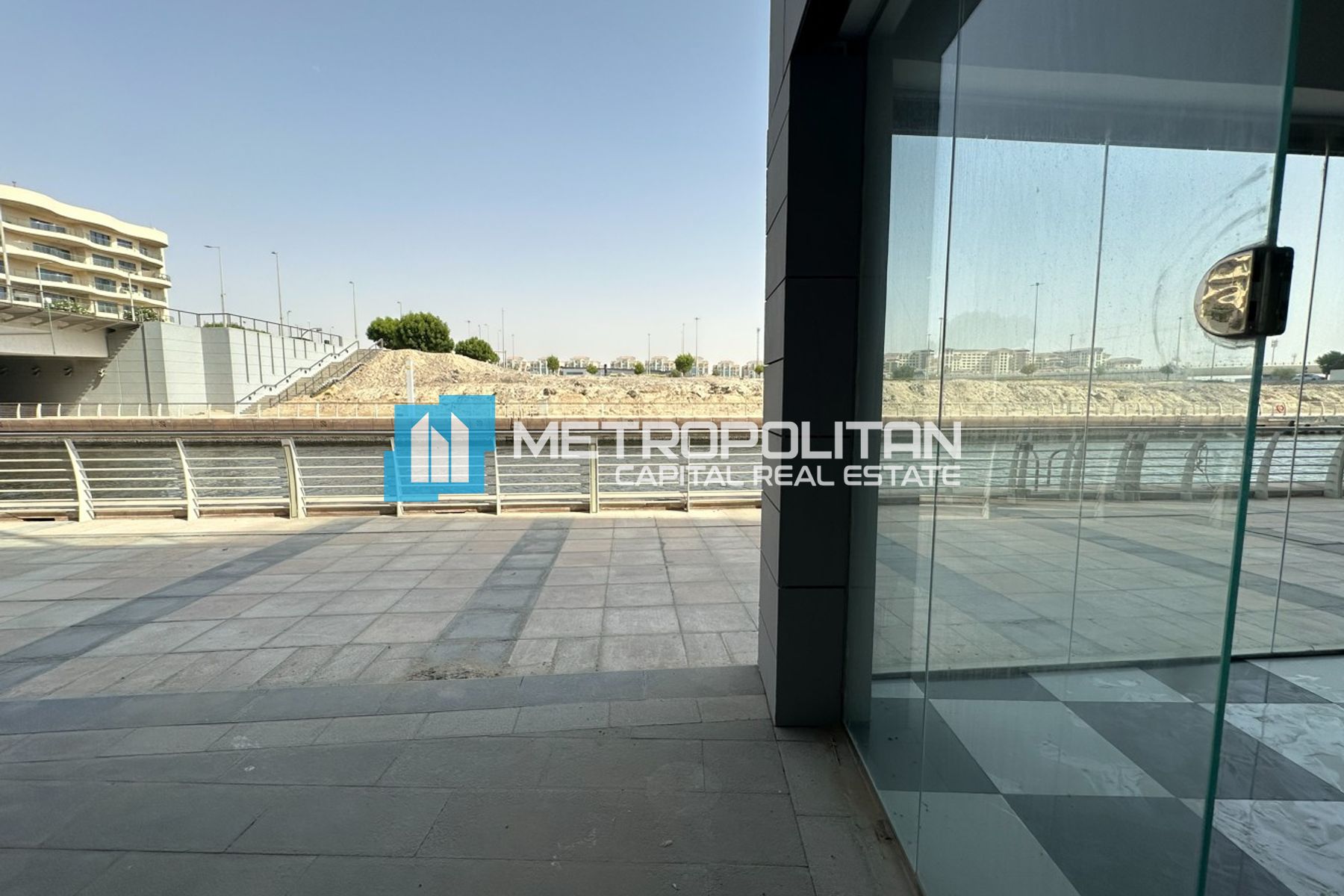 Vacant Shop | Fully Fitted | Waterfront Location photo-8