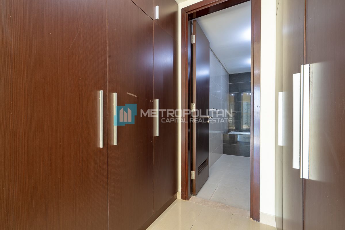 Image - Burooj Views, Al Reem Island, Abu Dhabi | Project - Apartment