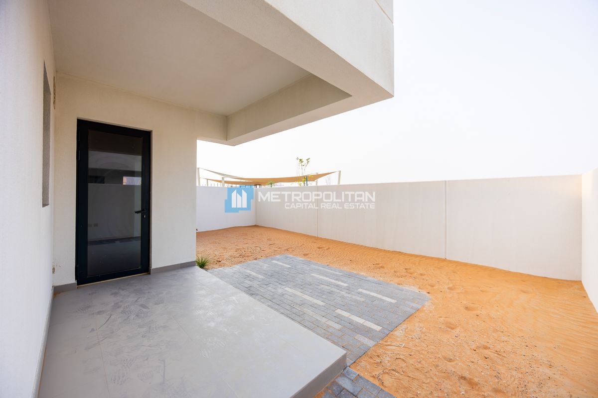 3-комнатный таунхаус на продажу в Yas Island – MCS-48985 photo-12